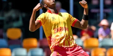 IPL का जलवा! KKR के लिए Blessing Muzarabani ने ठुकराया PSL, पाकिस्तान में मचा हड़कंप