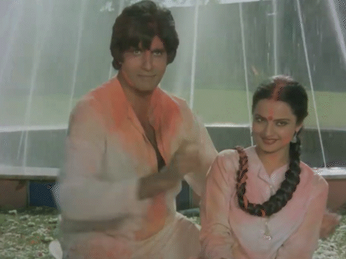 Amitabh Bachchan & Rekhas Silsila Song Rang Barse