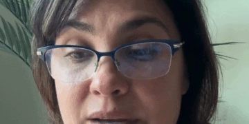 बेटी के साथ दुबई में फंसी लारा दत्ता हुईं इमोशनल:शूटिंग के दौरान धमाके सुने, फाइटर जेट देखे; कहा- पिछले कुछ दिन काफी तनाव भरे रहे