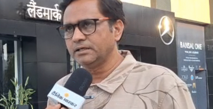 MP CM Meets Monalisa Family; Demands PFI Probe