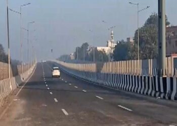 दिल्ली-देहरादून एक्सप्रेसवे के उद्घाटन की तैयारियां जोरों पर! अप्रैल के पहले सप्ताह में सरपट दौड़ सकती हैं गाड़ियां