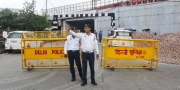 Delhi Traffic Advisory: T20 मैच के कारण ITO, BSZ मार्ग पर भारी प्रतिबंध, घर से सोच-समझकर निकलें