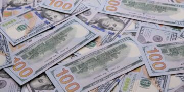 FPIs ने पिछले हफ्ते 21,000 करोड़ रुपये के शेयर बेचकर निकाले पैसे, मिडल-ईस्ट में बढ़ते तनाव ने चौपट किया बाजार