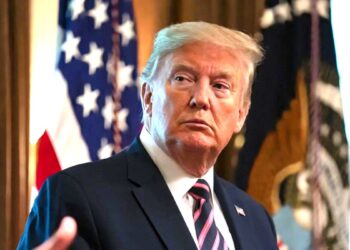 डोनाल्ड ट्रंप ने टेक्सास में 300 बिलियन डॉलर की ऑयल रिफाइनरी का किया ऐलान, भारत और रिलायंस को दिया धन्यवाद