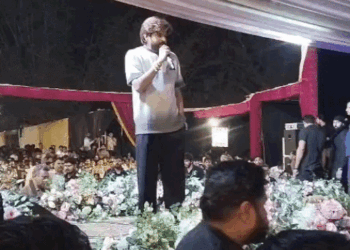 हरियाणवी सिंगर मासूम शर्मा नई कंट्रोवर्सी में फंसे:बैन सॉन्ग चंबल के डाकू-खटोला गाया, पंजाबियों पर कमेंट; सिरसा में ऑडियंस बेकाबू होकर स्टेज तक पहुंची