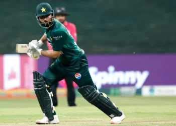 Pakistan क्रिकेट में Fitness पर बवाल, Fakhar Zaman ने तोड़ी चुप्पी, चोट के दावों पर दिया बड़ा बयान