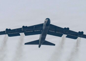 ईरान पर हमले में अरबों रुपये फूक चुके डोनाल्ड ट्रंप, 6 दिनों का खर्च आया सामने