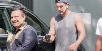 शबाना आजमी के घर सजी सितारों वाली होली:कैटरीना, रणबीर, वरुण धवन, एकता कपूर जैसे सेलेब्स ने मनाया रंगों भरा जश्न