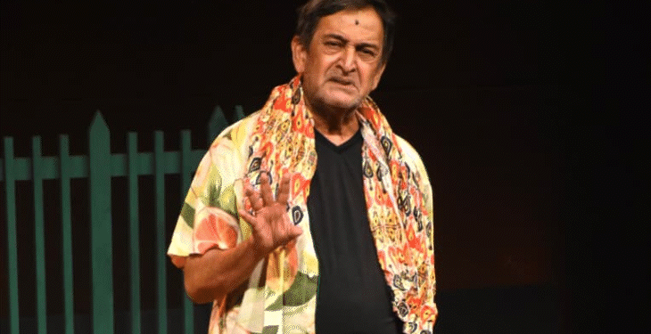 महेश मांजरेकर के नाटक एनिमल का मुंबई में प्रीमियर:नौ साल बाद हुआ मंचन, टाटा थिएटर में जैकलीन फर्नांडिज समेत कई सेलेब्स पहुंचे