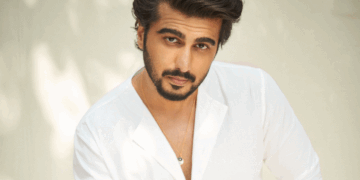 जान्हवी कपूर ने भाई अर्जुन के समर्थन में आवाज उठाई:ऑनलाइन बुलिंग पर जताई नाराजगी, कहा- क्लिकबेट और रेज-बेट से फैल रही नफरत