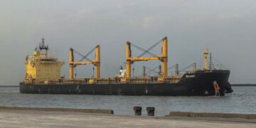 ‘भारत दोस्त है और होर्मुज स्ट्रेट से इंडिया के जहाजों को सुरक्षित रास्ता देंगे’, युद्ध के बीच ईरान के राजदूत का बड़ा बयान