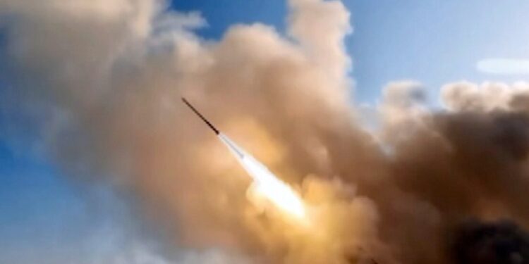 भारत को मिली बड़ी सफलता: पोखरण में पिनाका एक्सटेंडेड रेंज रॉकेट का सफल परीक्षण, दहल जाएंगे दुश्मन