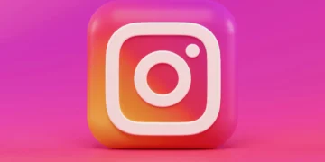 how to use instagram new ai voice changer in dm