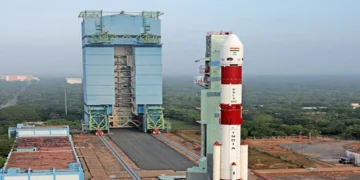 ISRO के दिग्गजों ने संभाली कमान, Surat में बन रहा देश का पहला Private Liquid Rocket
