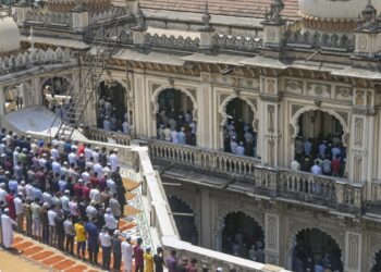 दिल्ली की जामा मस्जिद में सुबह 6.45 पर अदा की जाएगी ईद की नमाज, ड्रोन-AI से निगरानी करेगी पुलिस