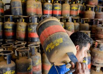 कमर्शियल LPG सिलेंडर की सप्लाई में 20% की बढ़ोतरी- होटल, रेस्टॉरेंट, ढाबों के लिए राहत की खबर