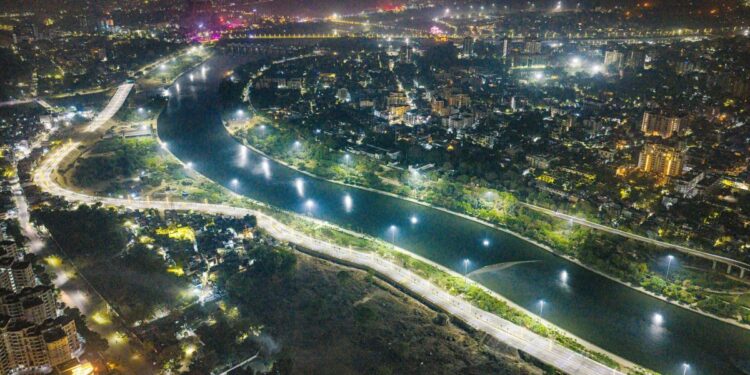 लखनऊ में अब सिर्फ 15 मिनट में पूरा होगा 1 घंटे का सफर, ग्रीन कॉरिडोर का हुआ उद्घाटन