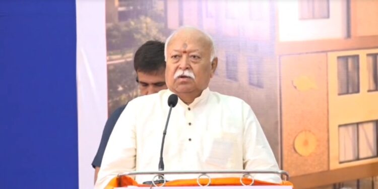 RSS के विदर्भ प्रांत कार्यालय का शिलान्यास, मोहन भागवत बोले- ‘दुनिया में चल रहे युद्ध को भारत ही खत्म कर सकता है’