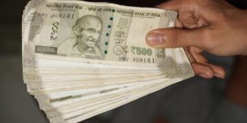 DA Hike: महंगाई भत्ता में 5 प्रतिशत की बंपर बढ़ोतरी, इस राज्य ने कर्मचारियों-पेंशनर्स को दिया बड़ा तोहफा