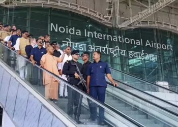 नोएडा इंटरनेशनल एयरपोर्ट को DGCA से मिली हरी झंडी, एयरोड्रम लाइसेंस मिलने के बाद अब जल्द हवाई अड्डे से उड़ान भरेंगे विमान