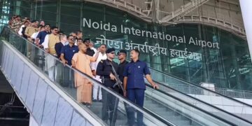 नोएडा इंटरनेशनल एयरपोर्ट को DGCA से मिली हरी झंडी, एयरोड्रम लाइसेंस मिलने के बाद अब जल्द हवाई अड्डे से उड़ान भरेंगे विमान