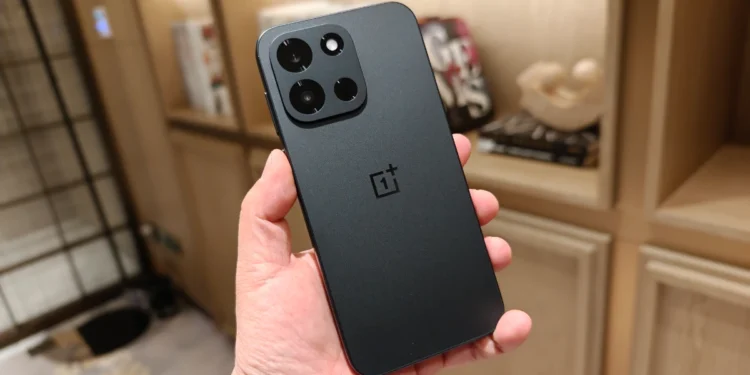 OnePlus Nord 6 का First Look आया सामने, लॉन्च से पहले जानें कीमत और स्पेसिफिकेशन्स