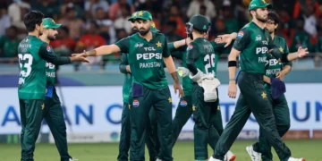 drs row erupts in mirpur odi pakistan alleges bangladesh took review after watching replay