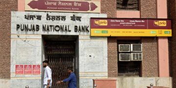 PNB में जमा करें ₹2,00,000 और पाएं ₹81,568 का फिक्स ब्याज, सरकारी गारंटी के साथ