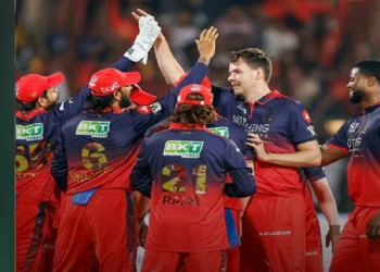 ipl 2026 rcb beat sunrisers hyderabad three big run chase record rajasthan royals