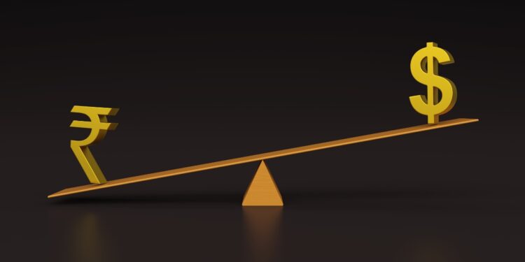 इतिहास में पहली बार एक डॉलर की कीमत ₹93 के पार, ईरान-अमेरिका जंग ने तोड़ी भारतीय रुपये की कमर!