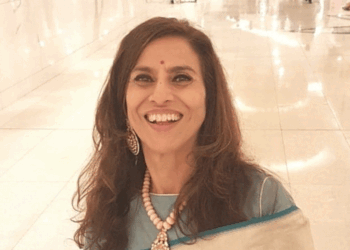 ‘धुरंधर में अक्षय खन्ना के रोल पर उठा सवाल:शोभा डे बोलीं- प्रमोशन में किरदार और डांस मूव्स को बढ़ा-चढ़ाकर किया गया पेश