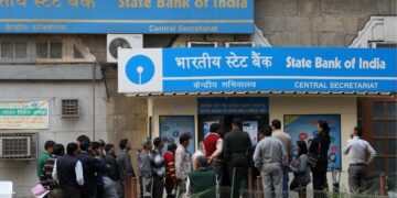 SBI में जमा करें ₹2,00,000 और पाएं ₹85,049 का फिक्स ब्याज, समझें कैलकुलेशन