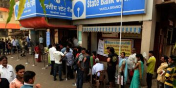 SBI में 444 दिनों की FD में ₹2,00,000 जमा करें तो मैच्यॉरिटी पर कितने रुपये मिलेंगे, चेक करें कैलकुलेशन