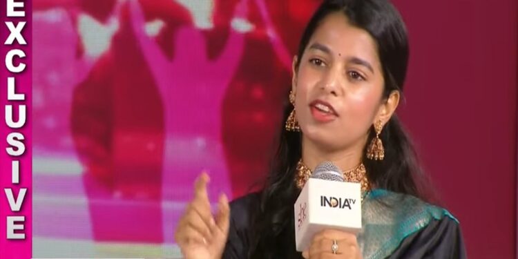 “सोचा नहीं था इतनी जल्दी नेता बन जाऊंगी”, इंडिया टीवी के SHE कॉन्क्लेव कार्यक्रम में बोलीं मैथिली ठाकुर