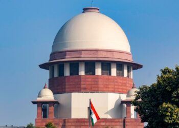 ‘ऐसे तो फिर महिलाओं को कोई जॉब नहीं देगा’, मेन्स्ट्रुअल लीव पर याचिका को SC ने किया खारिज