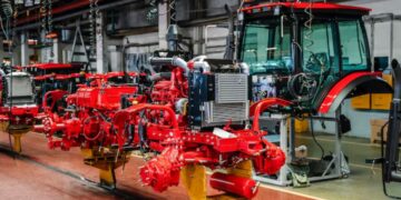 यमुना एक्सप्रेसवे क्षेत्र में 3 कंपनियों को आवंटित की गई जमीनें, ₹3400 करोड़ का होगा निवेश, 5700 से ज्यादा लोगों को मिलेगा रोजगार