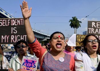 क्‍या है ट्रांसजेंडर विधेयक जिसका जमकर हो रहा विरोध, इसमें ऐसा क्या है जो सुप्रीम कोर्ट के फैसले के खिलाफ जाता है?