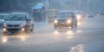 मौसम लेगा करवट! देश के कई राज्यों में बारिश का अलर्ट, जानें मौसम का हाल