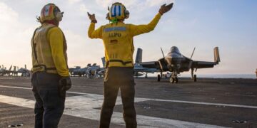 अमेरिकी नेवी ईरान पर हमले के लिए नहीं कर रही भारत के बंदरगाहों का इस्तेमाल, विदेश मंत्रालय ने ऐसे सभी दावों को किया खारिज