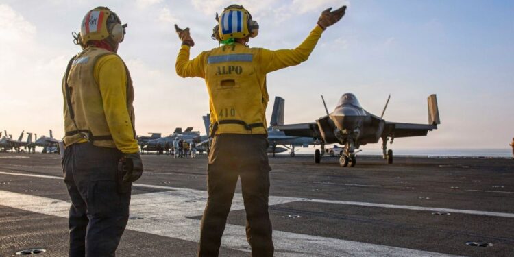 अमेरिकी नेवी ईरान पर हमले के लिए नहीं कर रही भारत के बंदरगाहों का इस्तेमाल, विदेश मंत्रालय ने ऐसे सभी दावों को किया खारिज