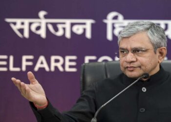 मदुरै एयरपोर्ट बनेगा अंतरराष्ट्रीय हवाई अड्डा, केंद्रीय कैबिनेट ने और क्या बड़े फैसले लिए?