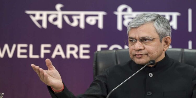 मदुरै एयरपोर्ट बनेगा अंतरराष्ट्रीय हवाई अड्डा, केंद्रीय कैबिनेट ने और क्या बड़े फैसले लिए?