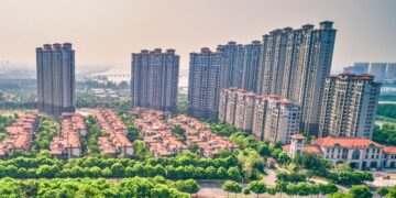 अब घर खरीदना होगा महंगा! YEIDA ने बढ़ाईं प्रॉपर्टी की दरें, 1 अप्रैल से लगेगा नया झटका