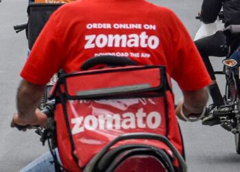 Zomato से फूड ऑर्डर करना हुआ महंगा, प्लेटफॉर्म फीस में कंपनी ने कर दिया इतना इजाफा