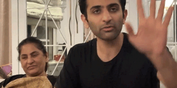 अर्चना पूरन सिंह के बेटे से ₹87 हजार की ठगी:आयुष्मान से फ्री ट्रायल के नाम पर कंपनी ने पैसे लिए