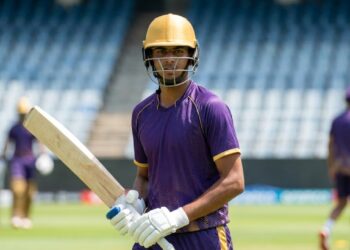 KKR के Angkrish Raghuvanshi को मैदान पर गुस्सा दिखाना पड़ा महंगा, IPL ने लगाया भारी जुर्माना
