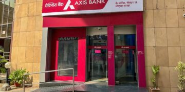 Axis Bank Q4 Results: बैंक ने जारी किए वित्तीय नतीजे, शेयरहोल्डरों के लिए डिविडेंड की घोषणा