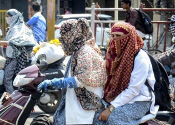 IMD की चेतावनी! अब सताएगी भीषण गर्मी, दिल्ली और यूपी समेत 7 राज्यों में हीटवेव का अलर्ट, रातें भी बेहद गर्म होंगी