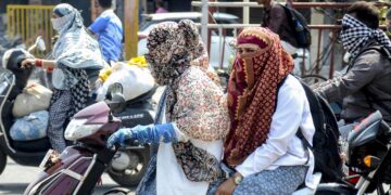 IMD की चेतावनी! अब सताएगी भीषण गर्मी, दिल्ली और यूपी समेत 7 राज्यों में हीटवेव का अलर्ट, रातें भी बेहद गर्म होंगी