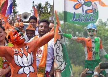 पश्चिम बंगाल और तमिलनाडु में टूट गए मतदान के सारे रिकॉर्ड, आजादी के बाद पहली बार हुई इतनी वोटिंग